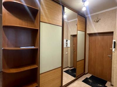 квартира за адресою Євгена Коновальця вул. (Щорса), 35