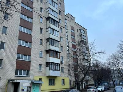 квартира за адресою Автозаводська вул., 7б