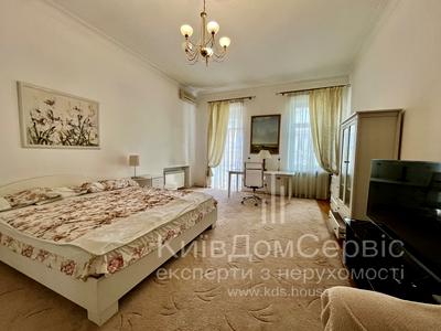 квартира за адресою Заньковецької вул., 4