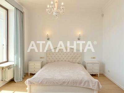 квартира по адресу Французский бульв., 2