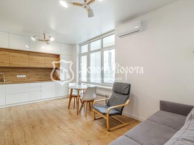 квартира по адресу Драгоманова ул., 10
