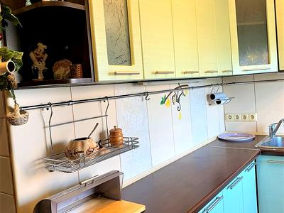 квартира за адресою Новодарницька вул., 27