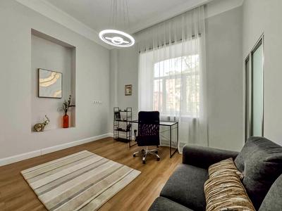 квартира по адресу Богдана Ступки ул. (Станіславського), 3