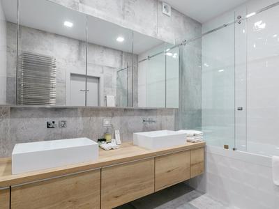 квартира за адресою Літературна вул., 1а