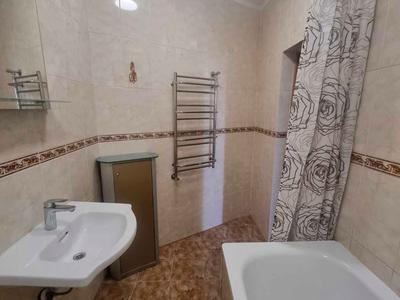 квартира за адресою Срібнокільська вул., 1