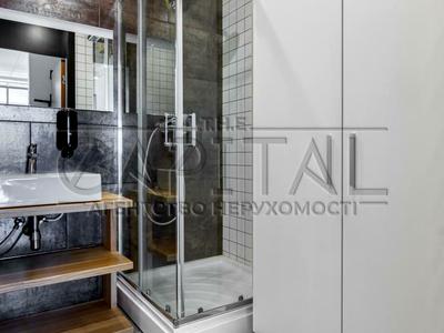 комерційна за адресою Кловський узвіз, 7a