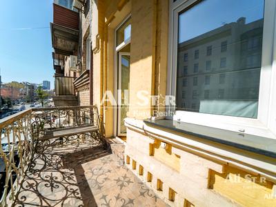 квартира за адресою Шота Руставелі вул., 8