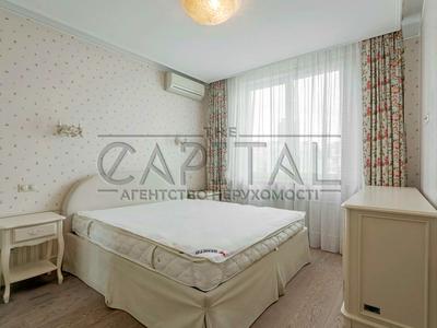 квартира за адресою Шота Руставелі вул., 44