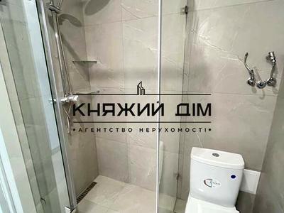 квартира за адресою Дніпровська набережна вул., 17В