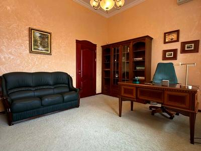 квартира за адресою Київ, Костельна вул., 8