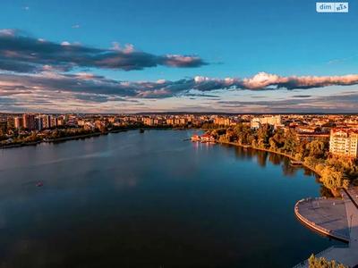 комерційна за адресою Райдужна вул., 113