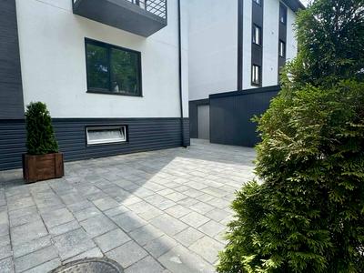 квартира за адресою Лугова, 6А