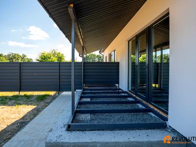 будинок за адресою с. Білогородка, Кринична, 49