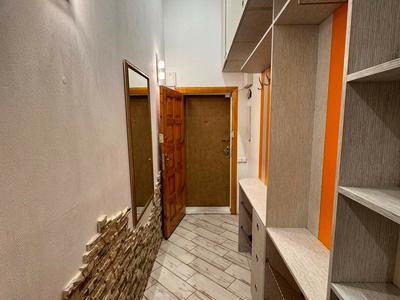 квартира за адресою Богдана Хмельницького вул., 10