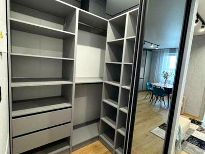 квартира за адресою Озерна вул., 27а