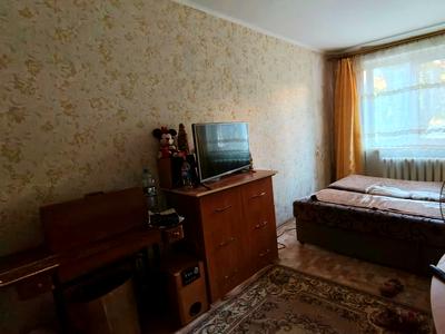 квартира за адресою 200-річчя Кривого Рогу просп., 8