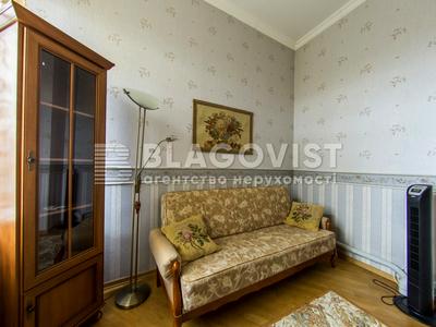квартира по адресу Михайловский пер., 3