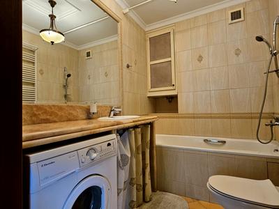 квартира за адресою Верховинна вул., 35