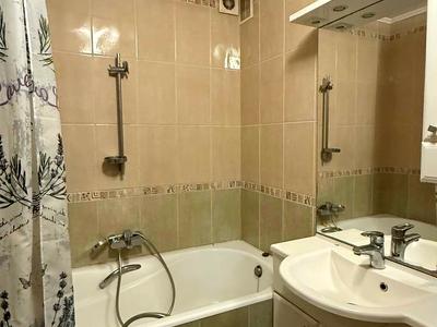 квартира за адресою Миколи Ушакова вул., 18