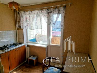 квартира за адресою Київ, Героїв полку 