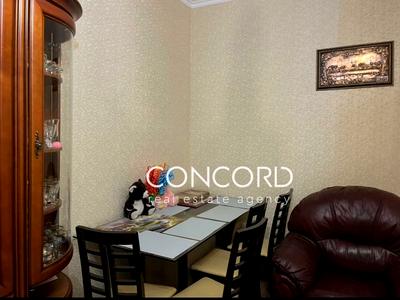 квартира за адресою Новодарницька вул., 13