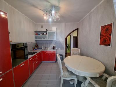 квартира за адресою Українська вул., 6-А