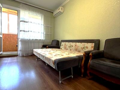 квартира за адресою Академіка Заболотного вул., 44