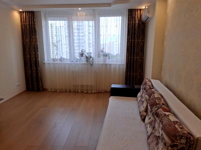 квартира за адресою Олени Пчілки вул., 8
