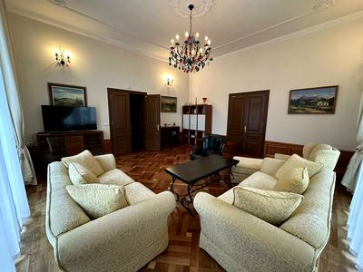 квартира за адресою Театральна вул., 23