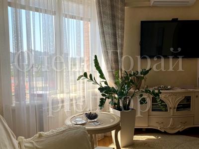 квартира за адресою Осіння вул., 33