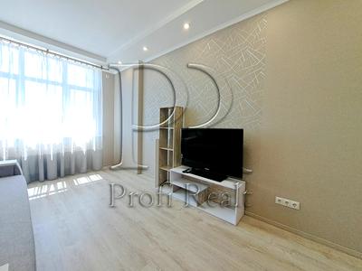 квартира за адресою Рея Бредбері вул., 2