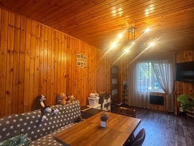 будинок за адресою с. Будище, 30-річчя Перемоги
