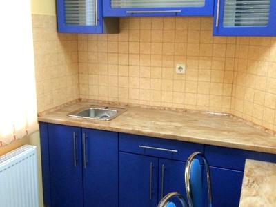 комерційна за адресою Луценка вул., 7