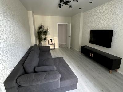 квартира за адресою Микільсько-Слобідська вул., 8
