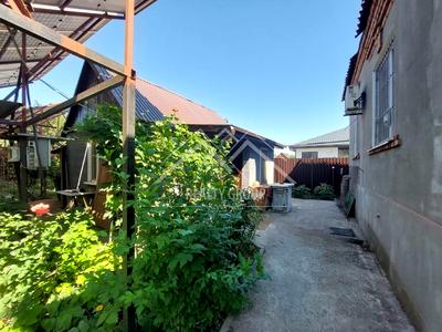 будинок за адресою Охріма Кравченка вул. (Кравченка)