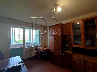 квартира за адресою Романа Шухевича просп. (Генерала Ватутіна), 22