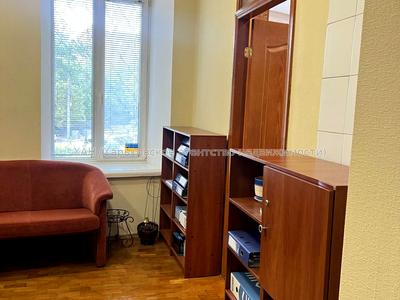 коммерческая по адресу Потебни ул., 2