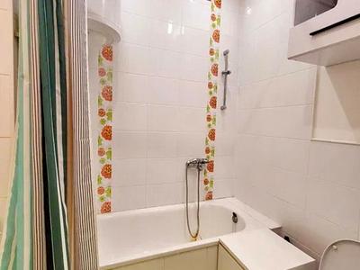 квартира за адресою Середньофонтанська вул., 19в