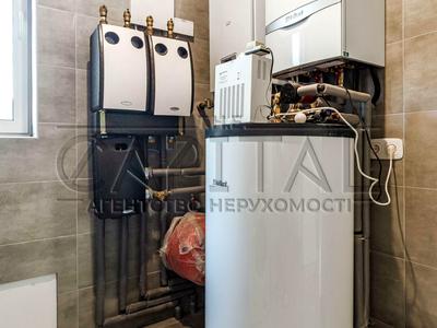 будинок за адресою дніпровська