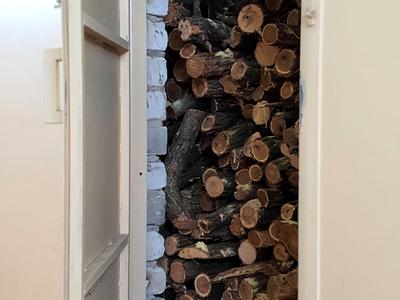 комерційна за адресою Іванова вул., 38