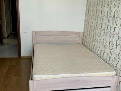 квартира за адресою Анни Ахматової вул., 32/18