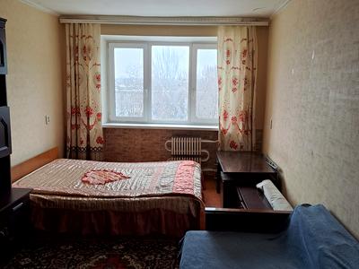 квартира за адресою Дмитра Апухтіна вул., 25