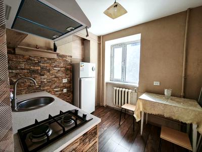 квартира за адресою Краснова вул., 11
