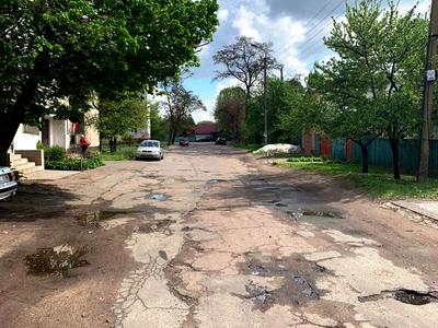 коммерческая по адресу Максима Загривного ул. (Пархоменко), 1