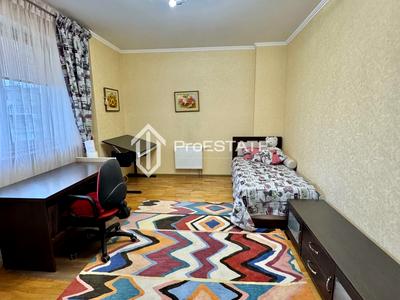 квартира по адресу Киев, Бориспольская ул., 4