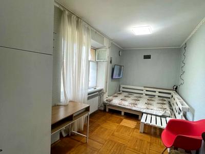 квартира за адресою Пироговська вул., 27
