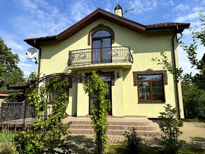 дом по адресу Лесі Українки