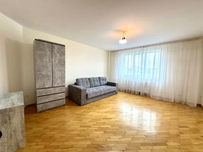 квартира за адресою Паркова вул., 18в
