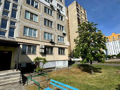 квартира за адресою Павла Тичини просп., 14-А