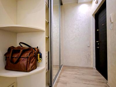 квартира за адресою Регенераторна вул., 4